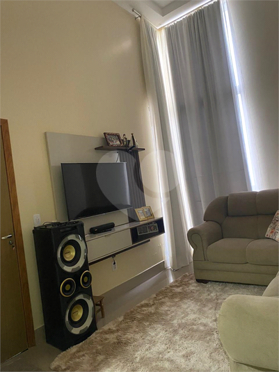 Foto REO1032045