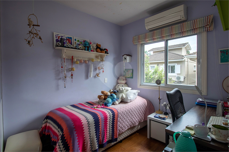 Foto REO1032275