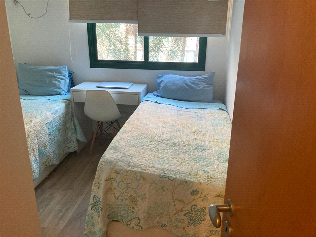 Venda Apartamento Niterói Pe Pequeno REO1032330 17