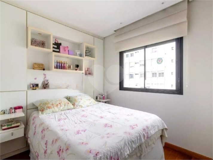 Foto REO1032357