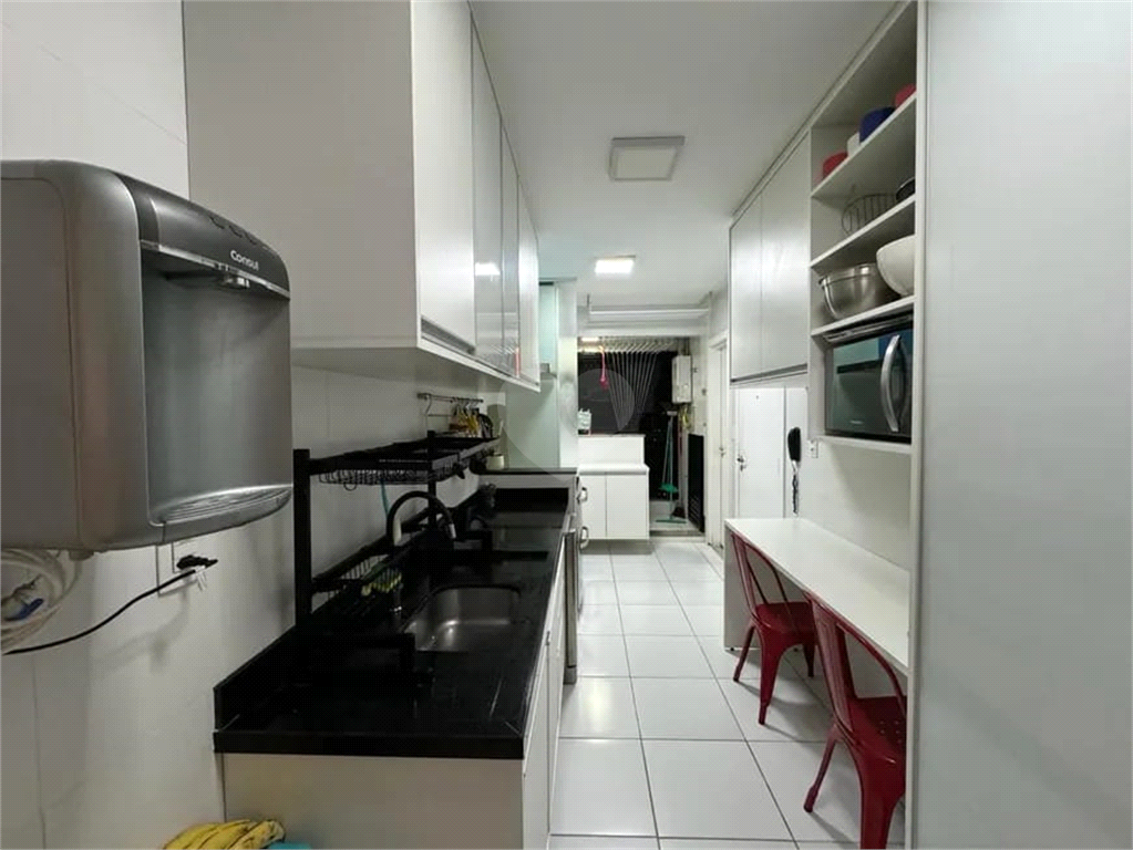 Venda Apartamento Salvador Jardim Apipema REO1032449 9