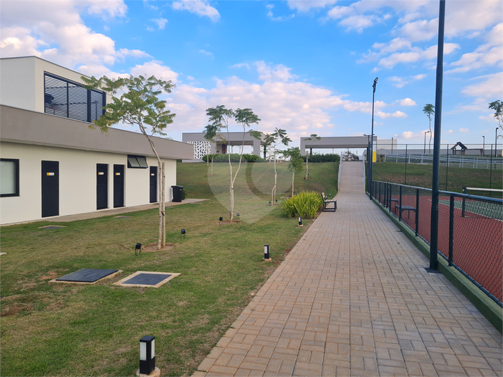 Foto REO1032491