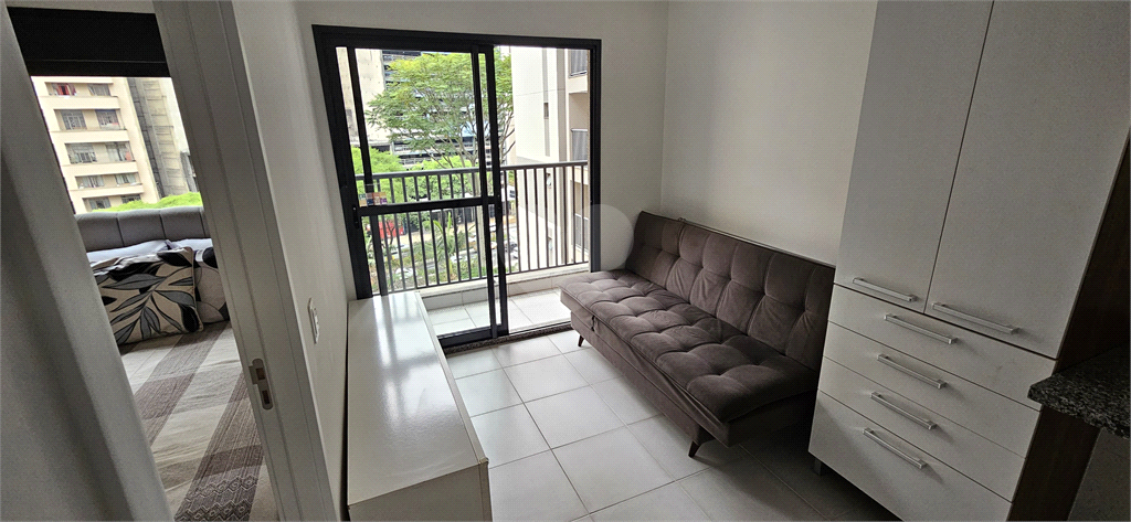 Venda Apartamento São Paulo Bela Vista REO1032514 3