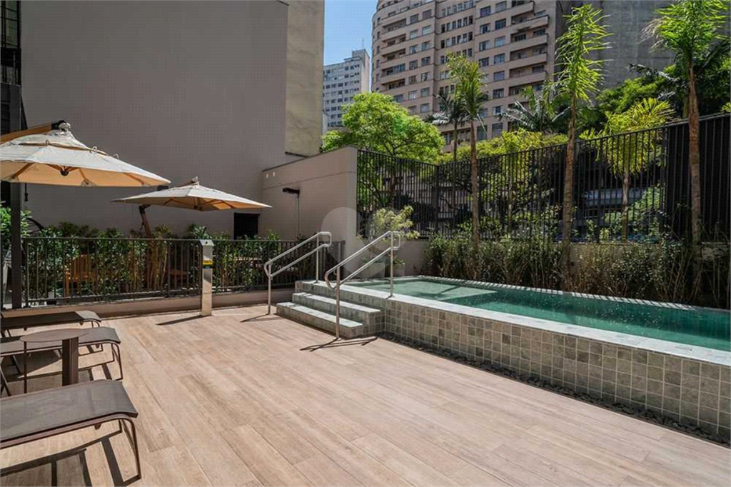 Venda Apartamento São Paulo Bela Vista REO1032514 17