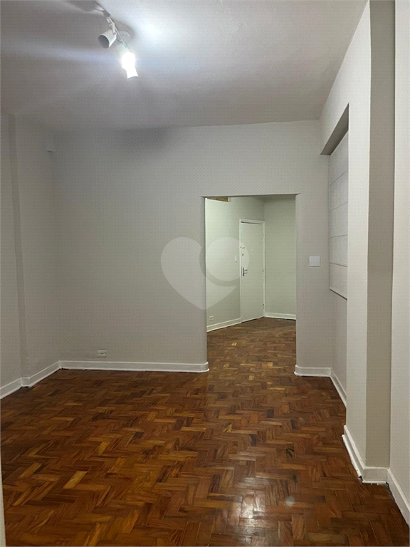 Venda Apartamento São Paulo Santa Cecília REO1032524 3