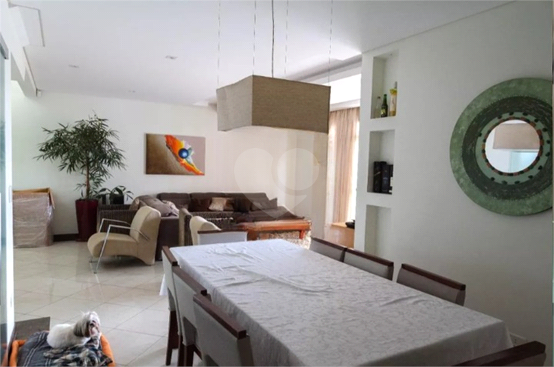 Foto REO1032529