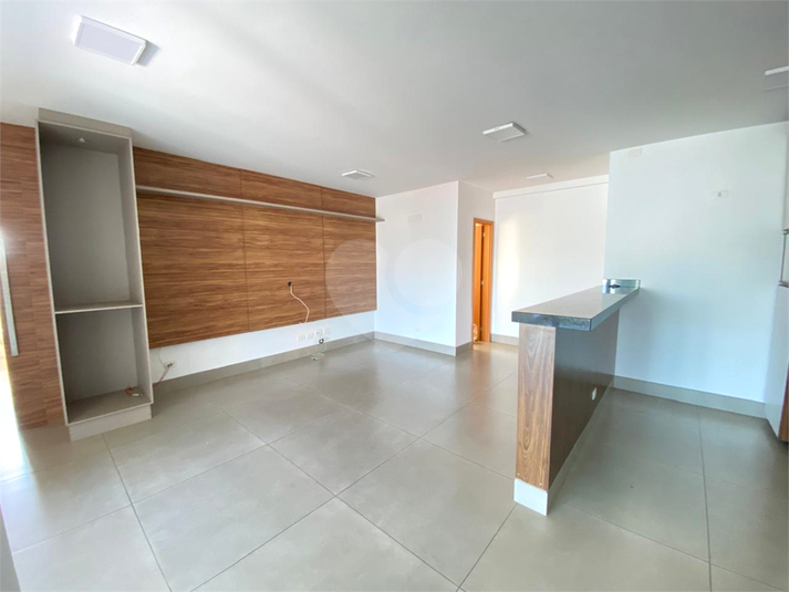 Foto REO1032687