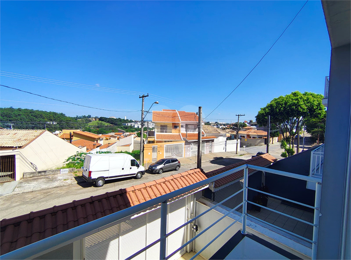 Foto REO1032707