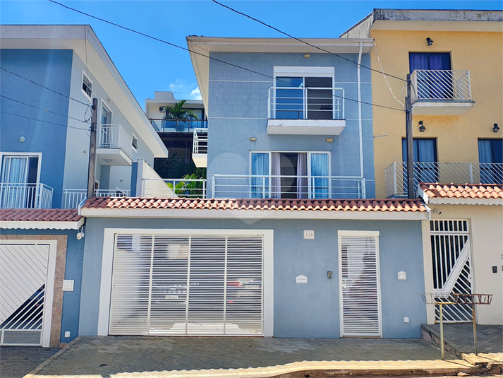Foto REO1032707