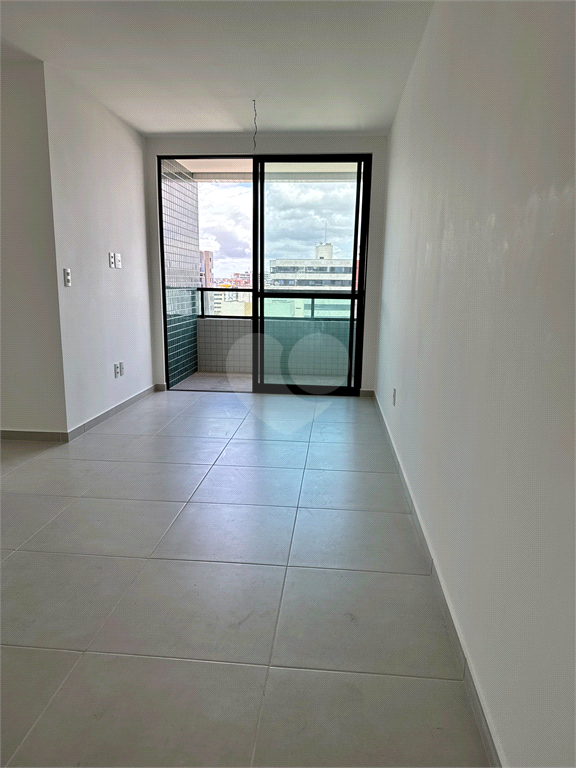 Venda Apartamento Maceió Ponta Verde REO1032951 13