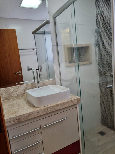 Foto REO1032965