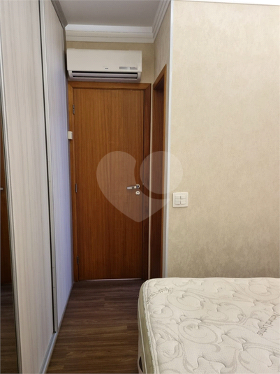 Foto REO1032965