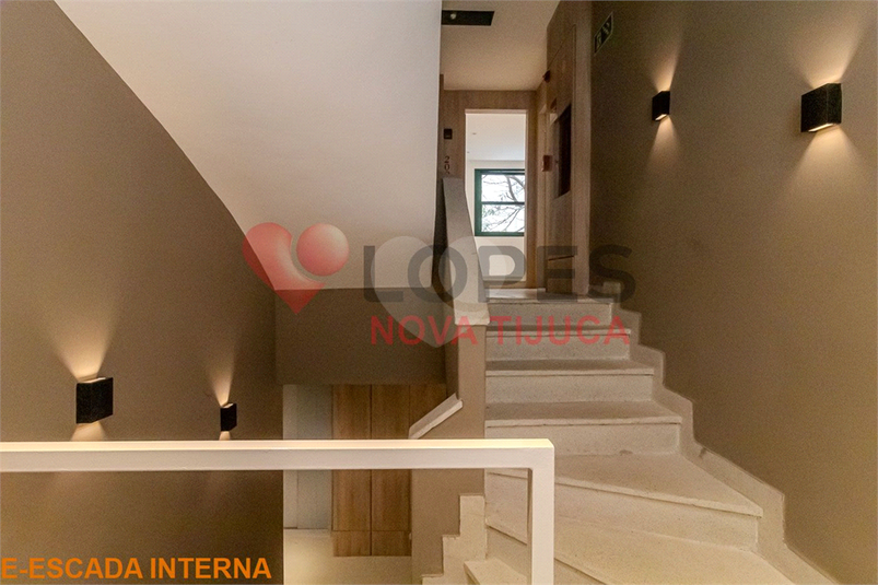 Foto REO1032973