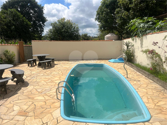 Foto REO1033067