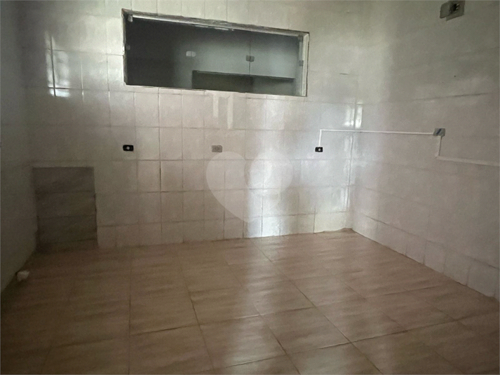 Foto REO1033067