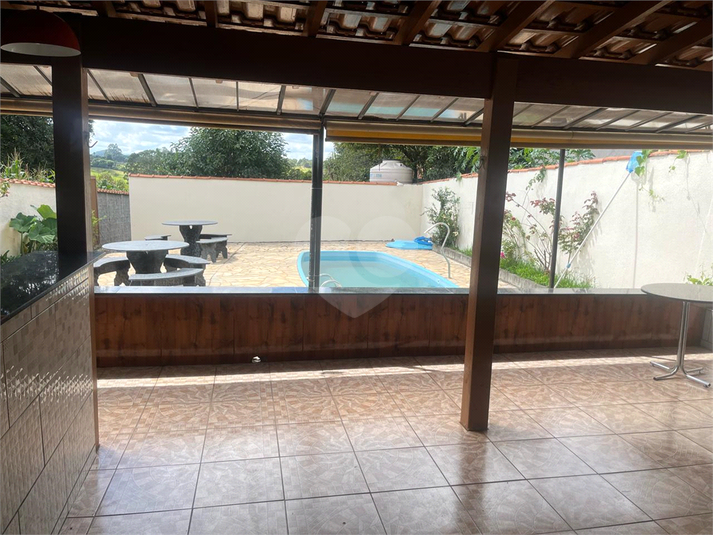 Foto REO1033067