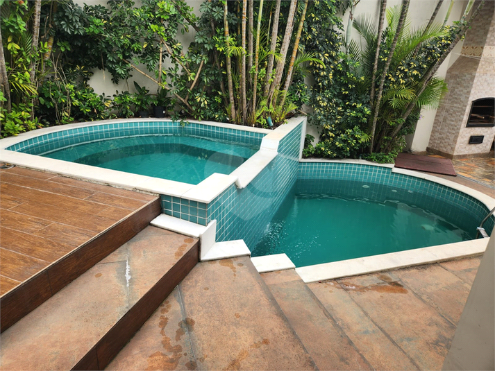 Foto REO1033179