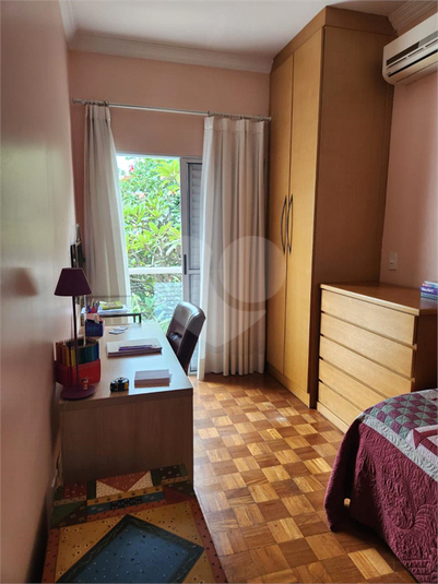 Foto REO1033179