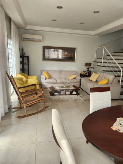 Foto REO1033179