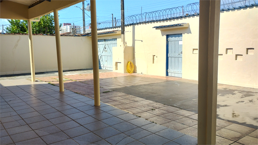 Foto REO1033293