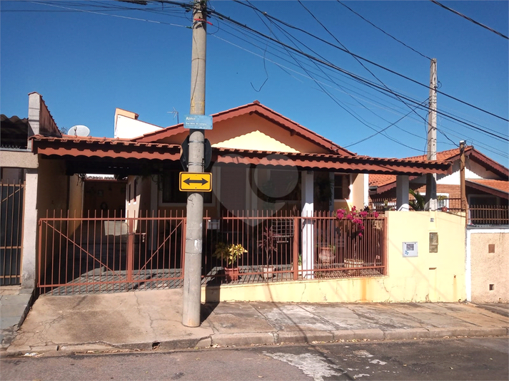 Foto REO1033459