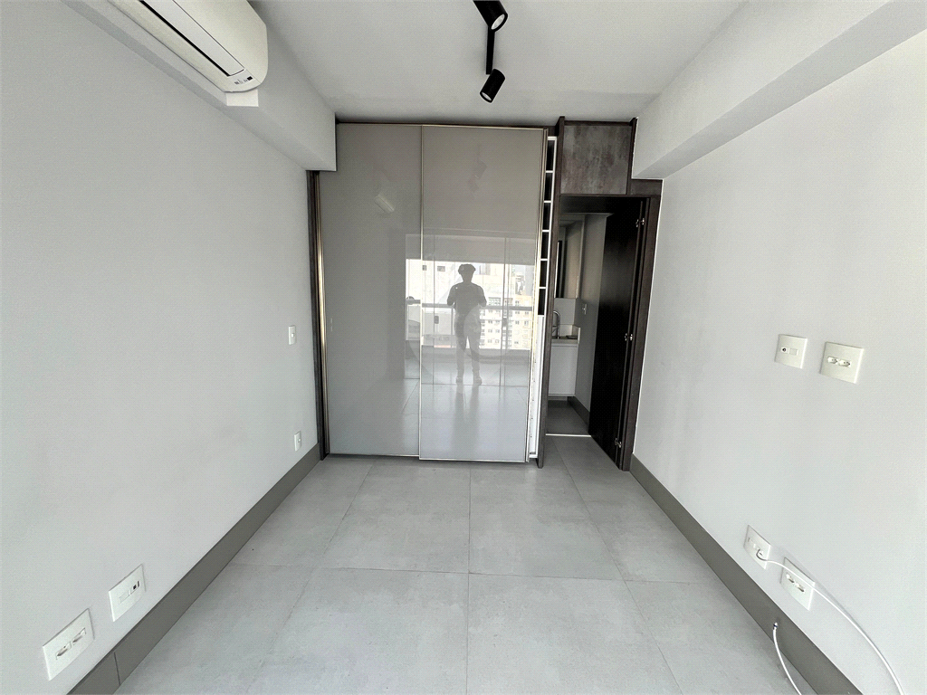 Venda Apartamento São Paulo Indianópolis REO1033524 22