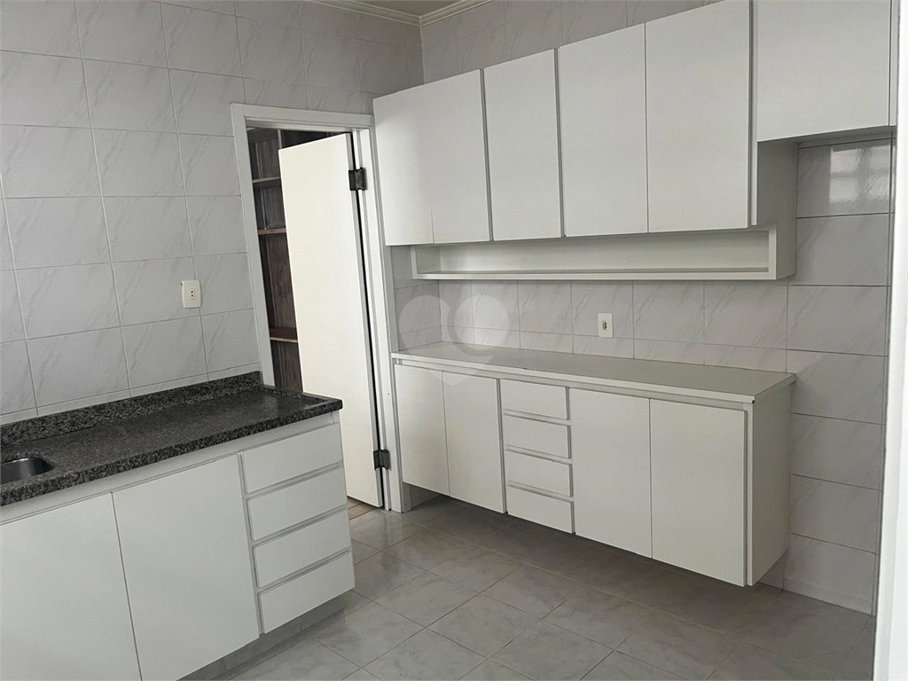 Venda Apartamento São Paulo Cerqueira César REO1033535 27