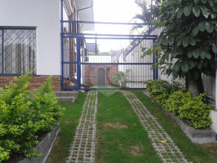 Foto REO103370