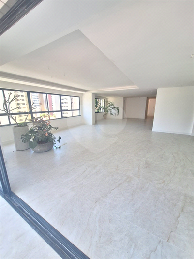 Foto REO1033768