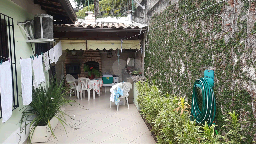 Venda Casa Niterói Maria Paula REO1033892 11