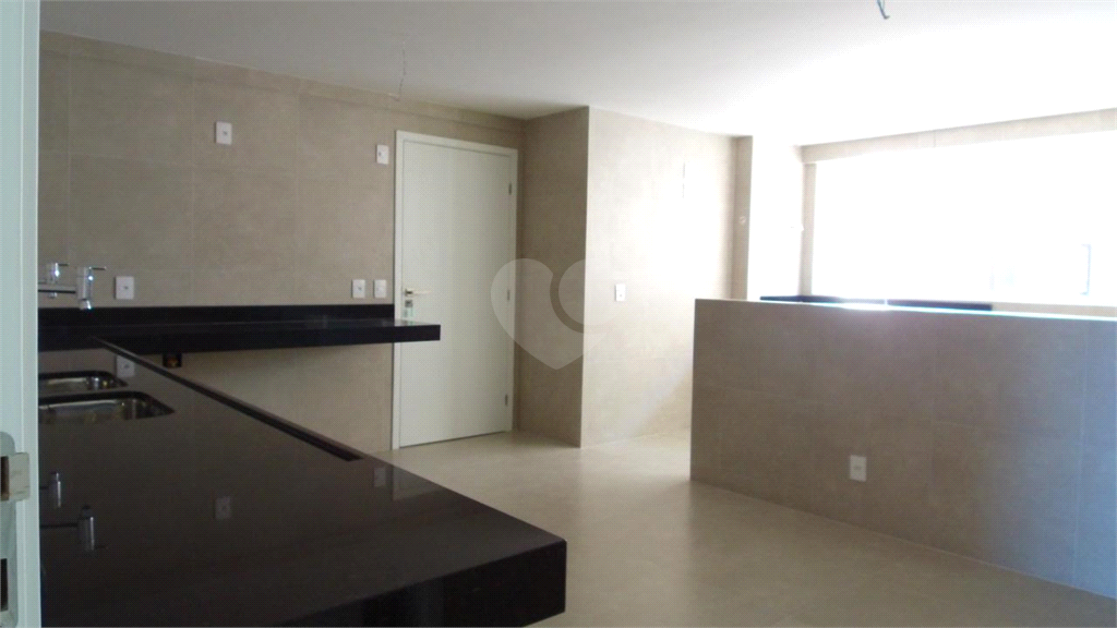 Venda Apartamento Maceió Ponta Verde REO1033946 13