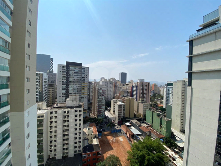 Foto REO1033968