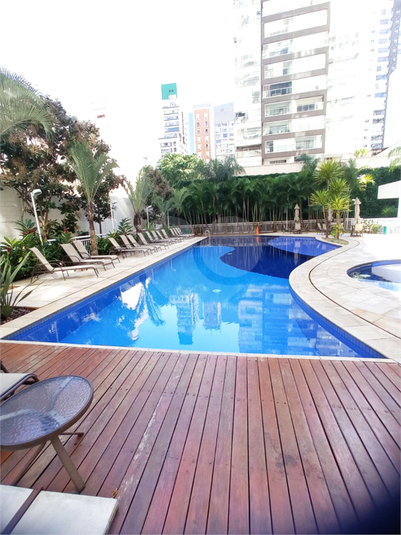 Foto REO1033968