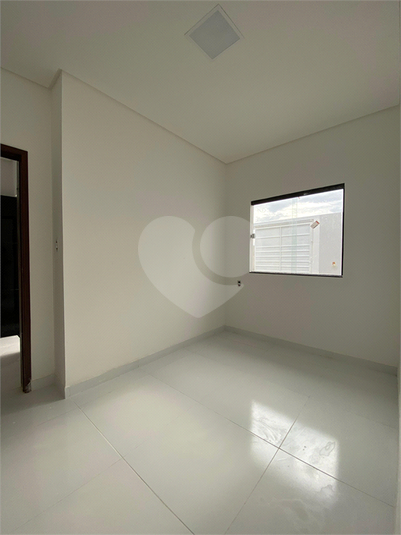 Foto REO1034076