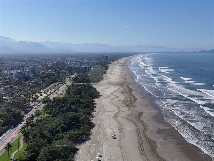 Foto REO1034369