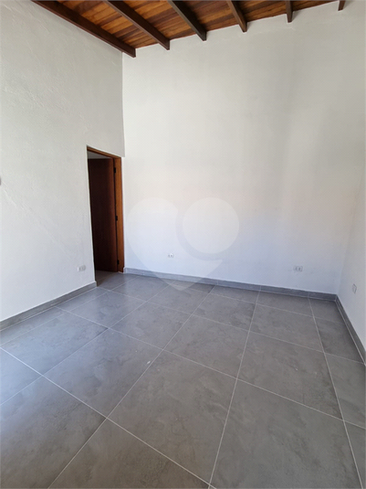 Foto REO1034416