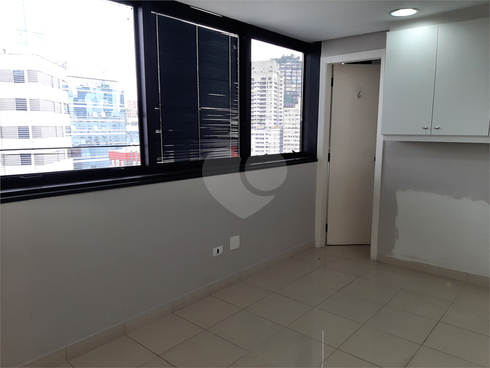 Aluguel Salas São Paulo Bela Vista REO1034567 24