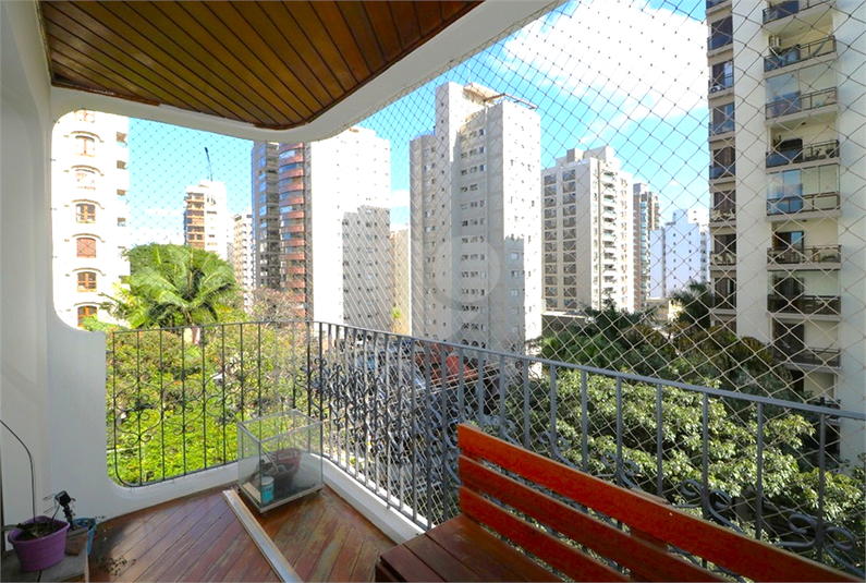 Foto REO1034664