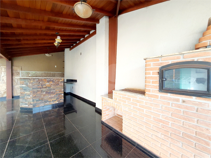 Foto REO1034741