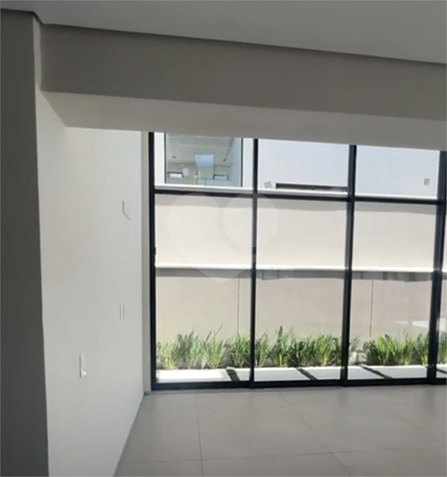 Foto REO1034975