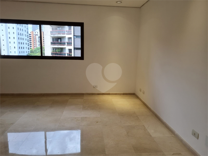 Aluguel Apartamento São Paulo Moema REO1035223 5