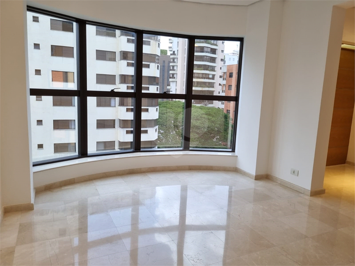 Aluguel Apartamento São Paulo Moema REO1035223 21