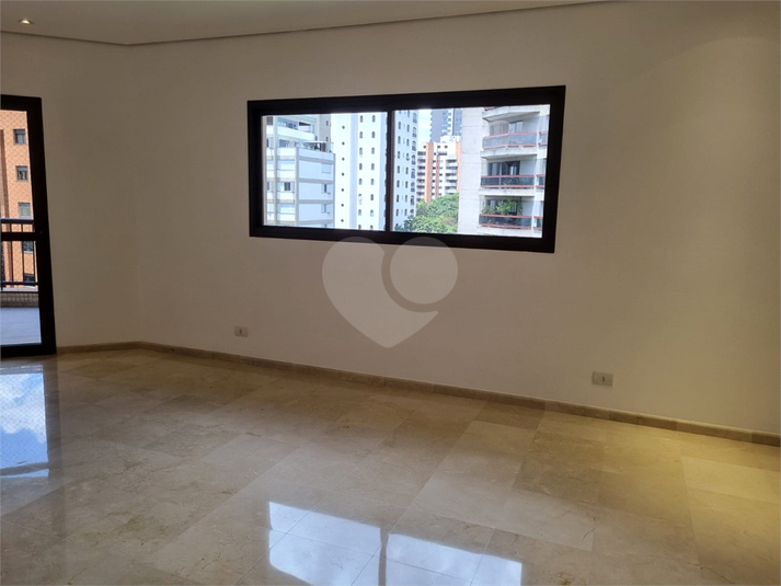 Aluguel Apartamento São Paulo Moema REO1035223 4