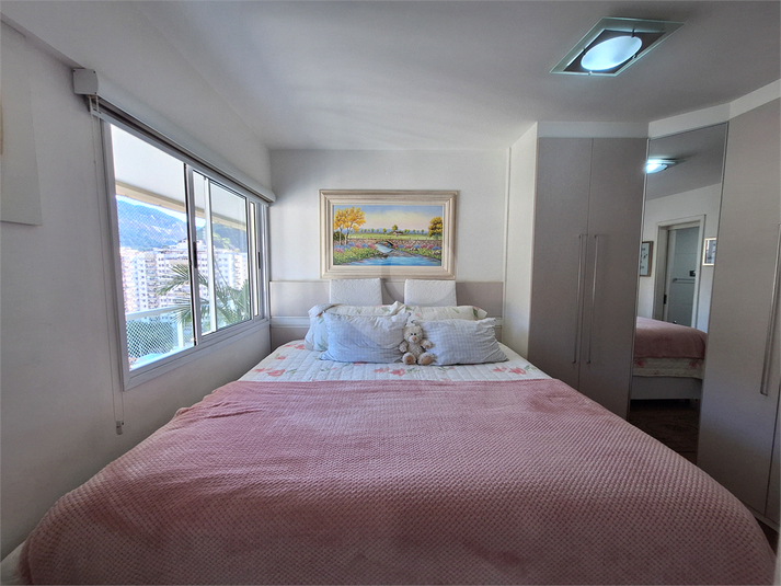 Foto REO1035252