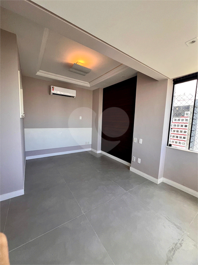 Foto REO1035279