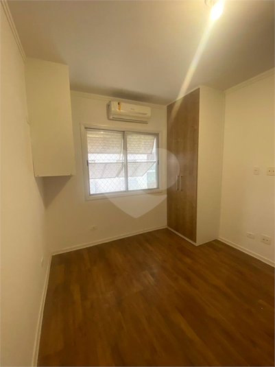 Venda Apartamento Santos Aparecida REO1035847 30