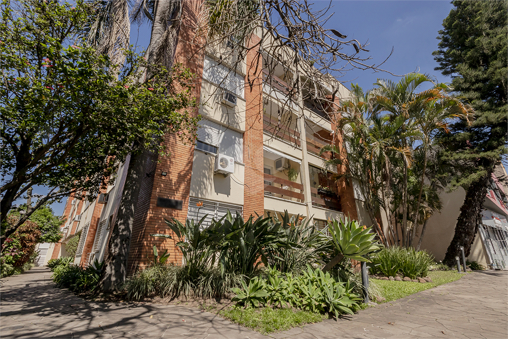 Venda Apartamento Porto Alegre Santana REO1035854 36