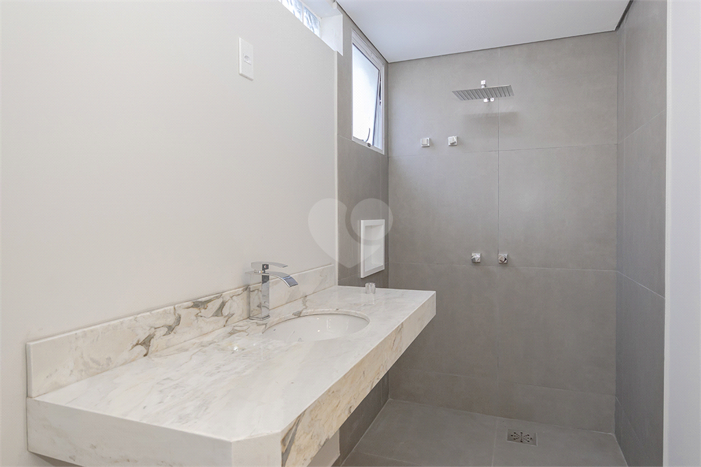 Venda Apartamento Porto Alegre Santana REO1035854 16