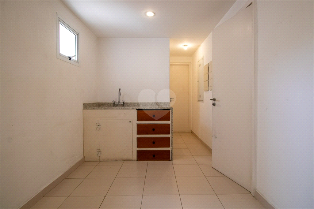 Venda Apartamento São Paulo Pacaembu REO1035875 38