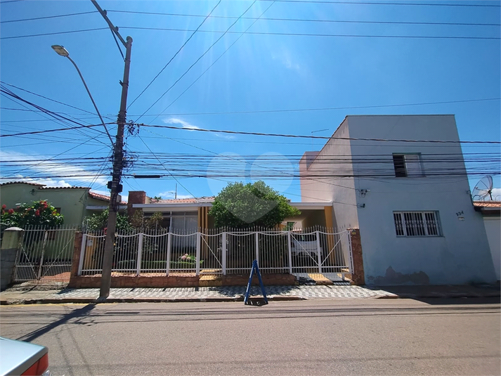 Foto REO1035941
